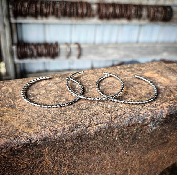 RTS - Silver Dot Band Cuff